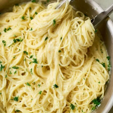 Delicious one pot garlic parmesan pasta ready to serve